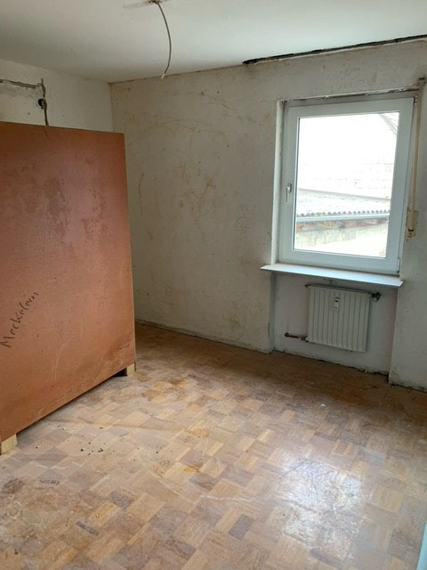Sanierung einer Wohnung in Uettingen mit unseren Ausbaupartnern Referenzprojekte - Sanierung einer Wohnung in Uettingen mit unseren Ausbaupartnern